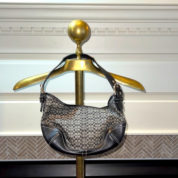 Coach Handbags - Y2K Coach Shoulder Bag